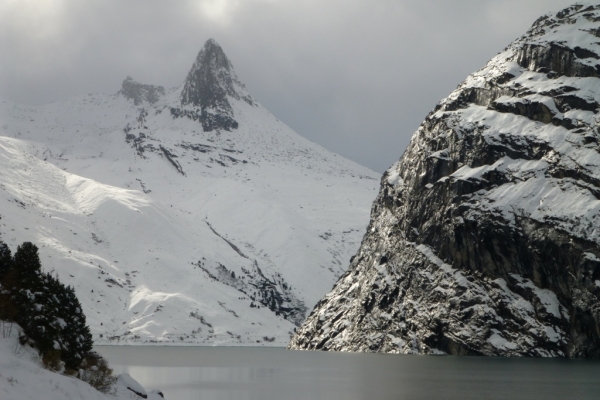 Patschifige Winterwanderung im Valsertal