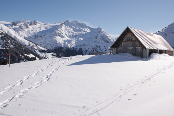 Am Fusse des Lukmanierpasses