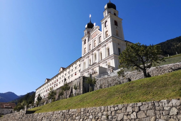 Auf dem Jakobsweg nach Disentis